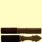 Holzklöppel mit Leder-Ummantelung